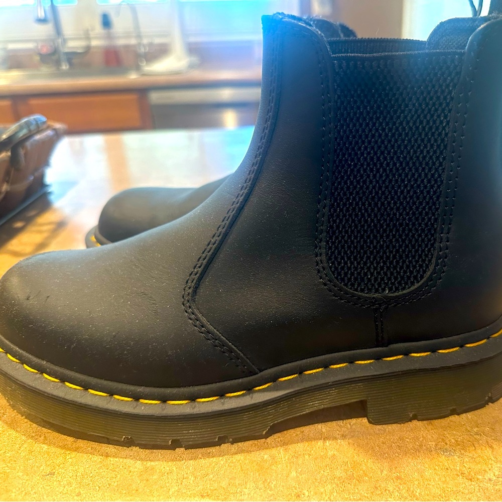 Practically New. Worn 2 times!  No flaws